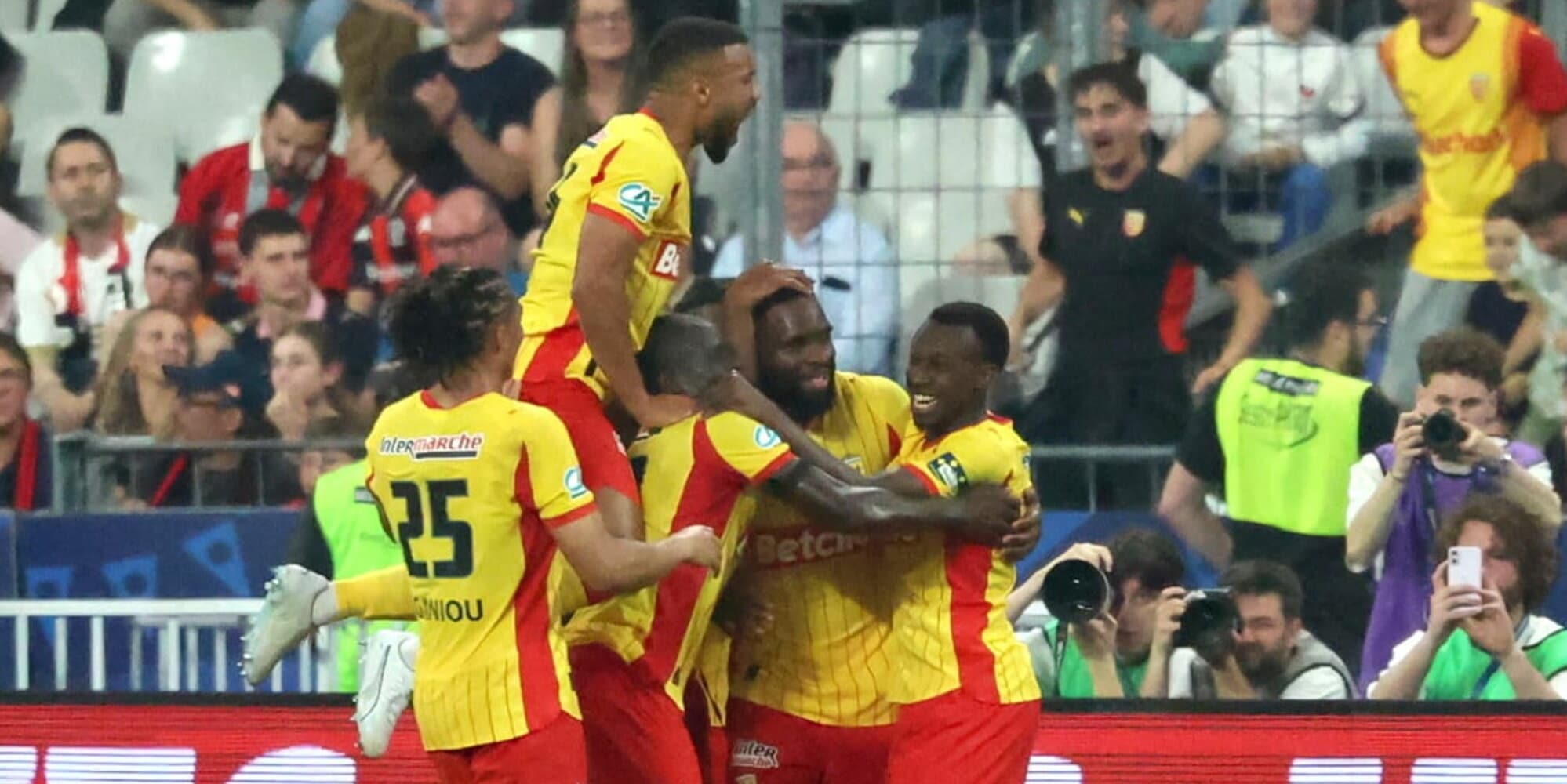 Lens Trionfa In Coppa Di Francia