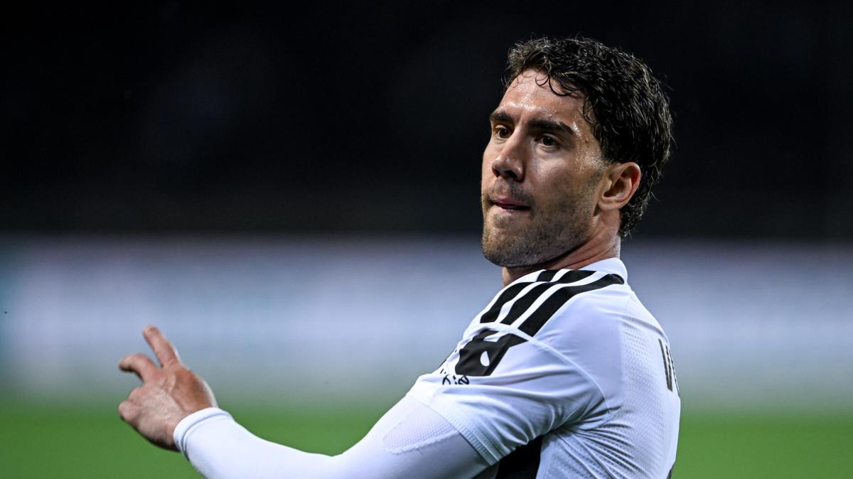Vlahovic Saluta La Juve, Bianconeri Cercano Rinforzo ️️