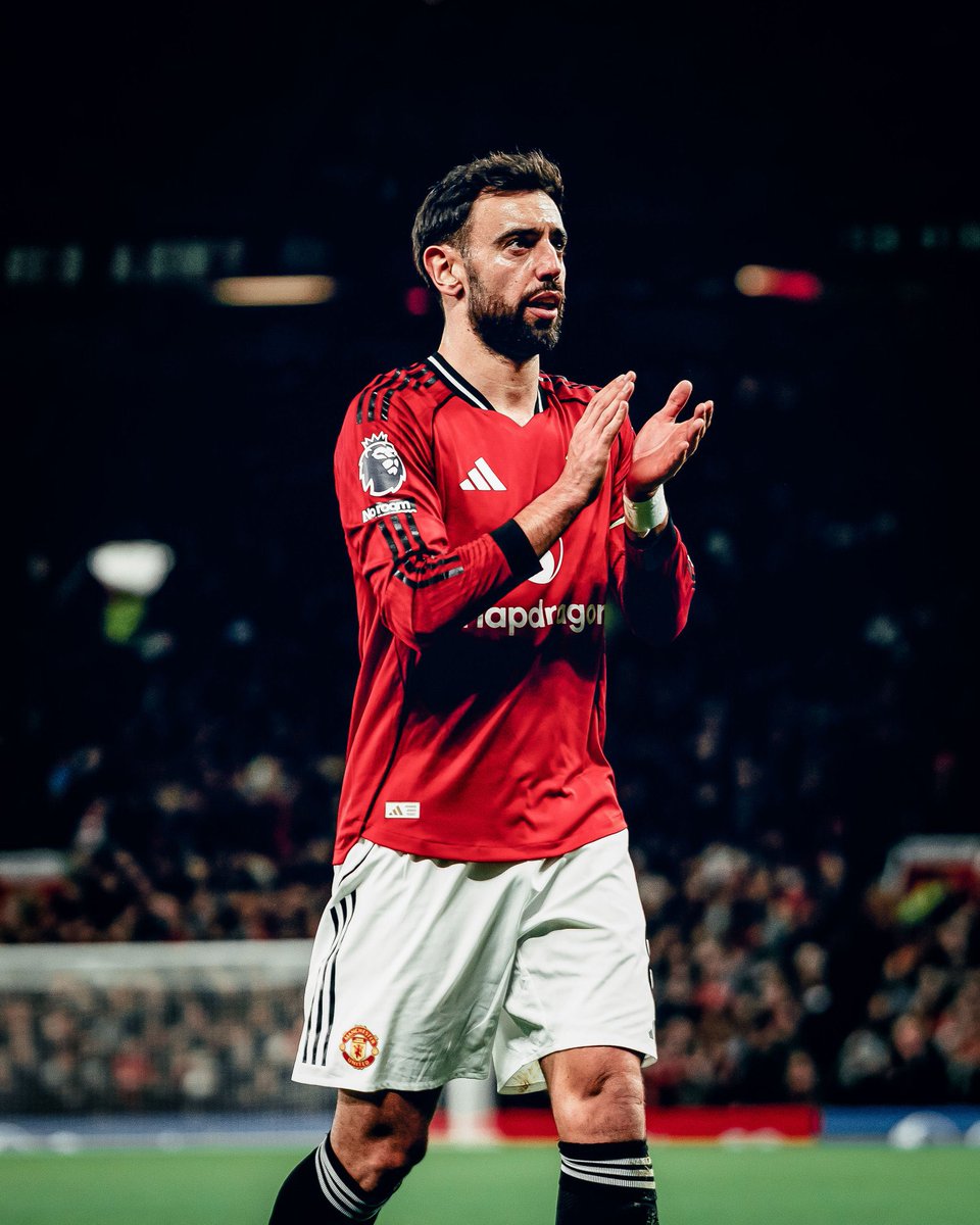 Bruno Fernandes Vince Il Pfa Player Of The Year