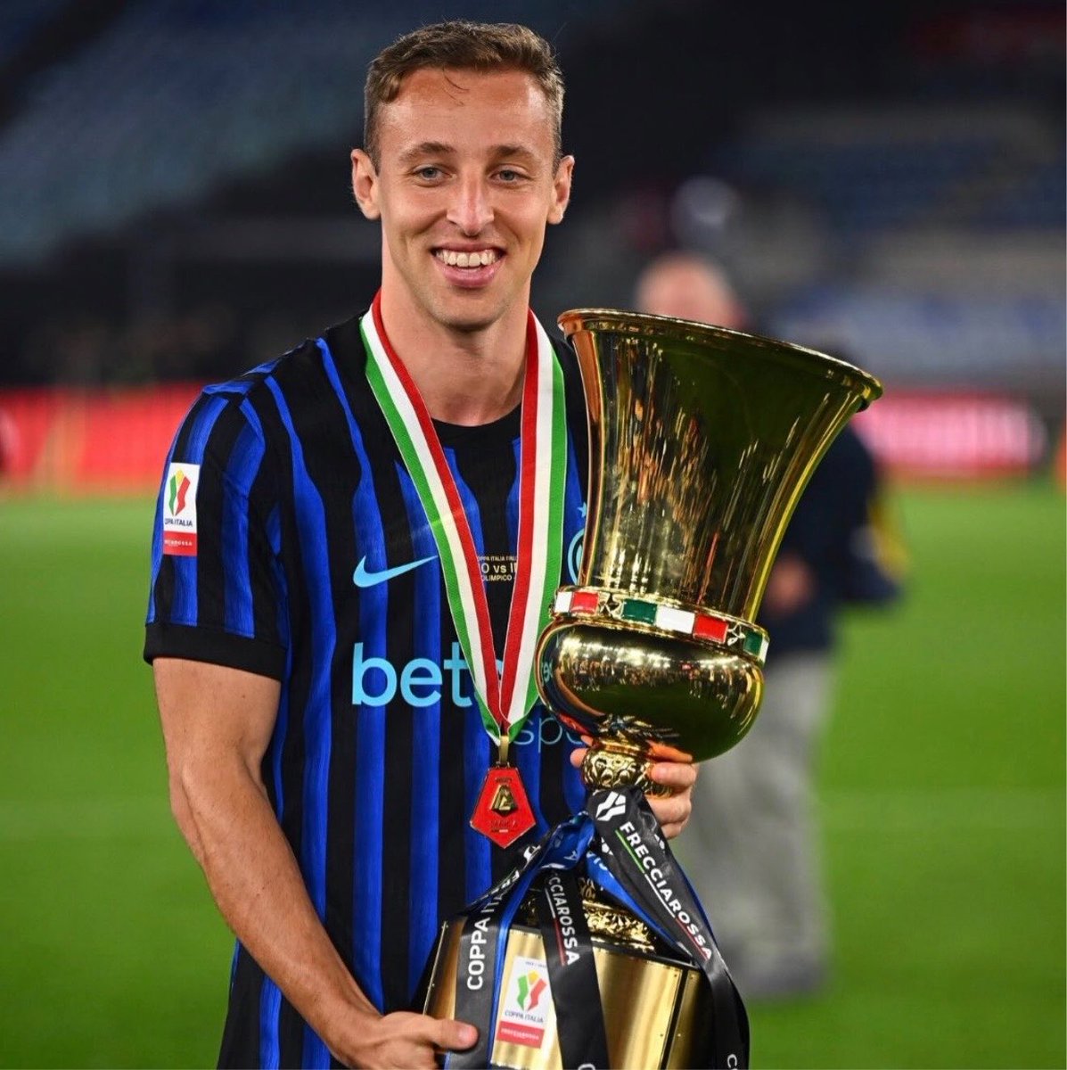 Mercato Calcio: Frattesi Alla Lazio, Torres Al Psg ️