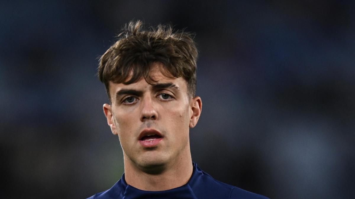 Cagliari In Vantaggio Sul Lecce, Maldini Segna