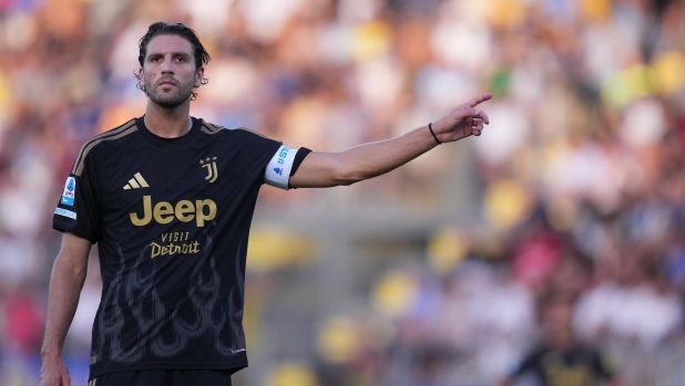 Emergenza Juventus: Locatelli Operato, Altri Stop ️